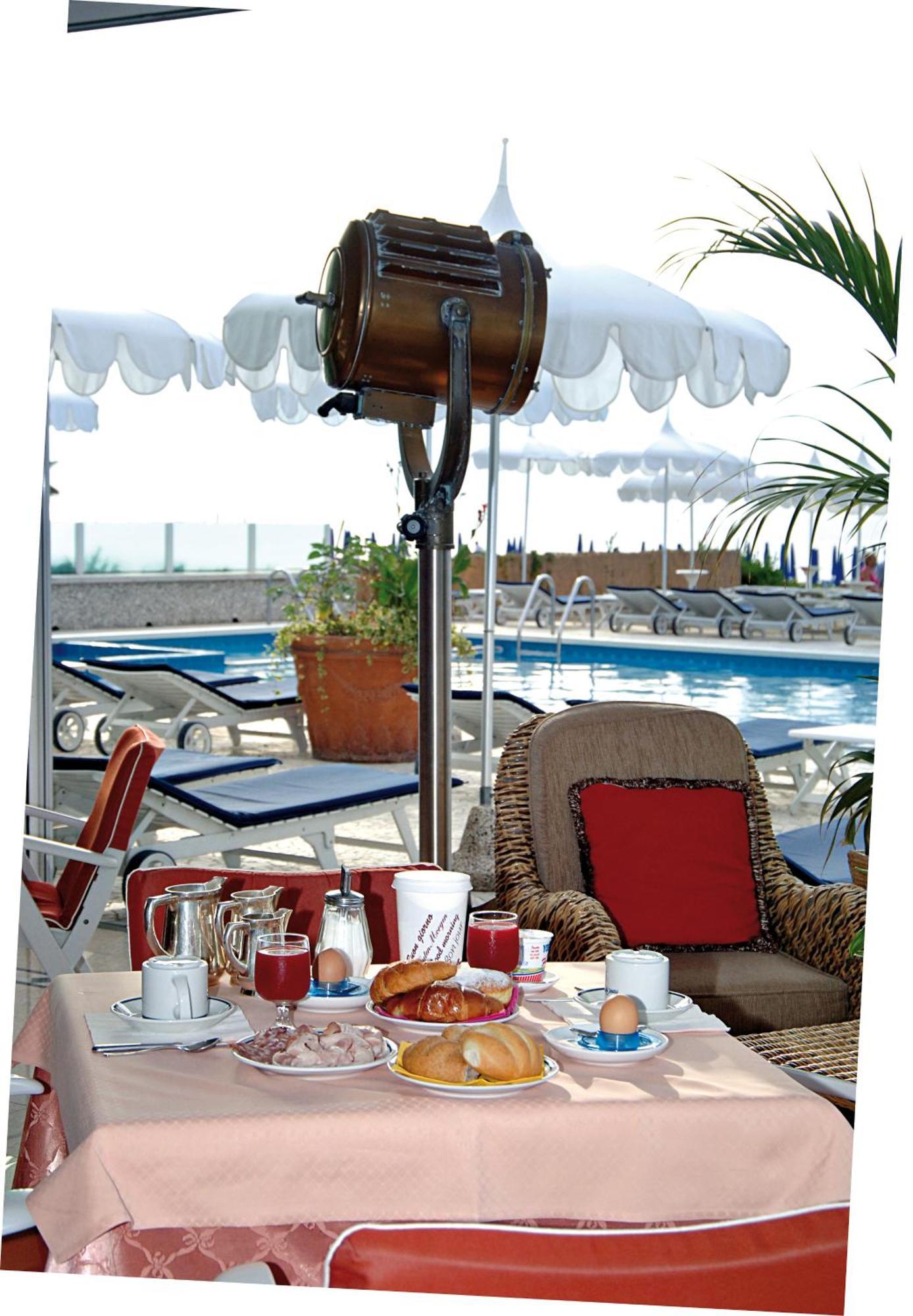 Hotel Beny Lido di Jesolo Exterior foto